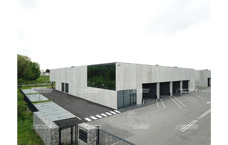 Location d'entrepôt de 640 m² à Roncq - 59223 photo - 1