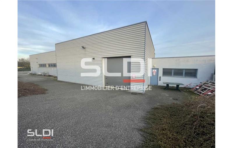 Location d'entrepôt de 789 m² à Saint-André-de-Corcy - 01390 photo - 1