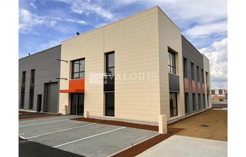 Location d'entrepôt de 241 m² à Saint-André-de-Corcy - 01390 photo - 1