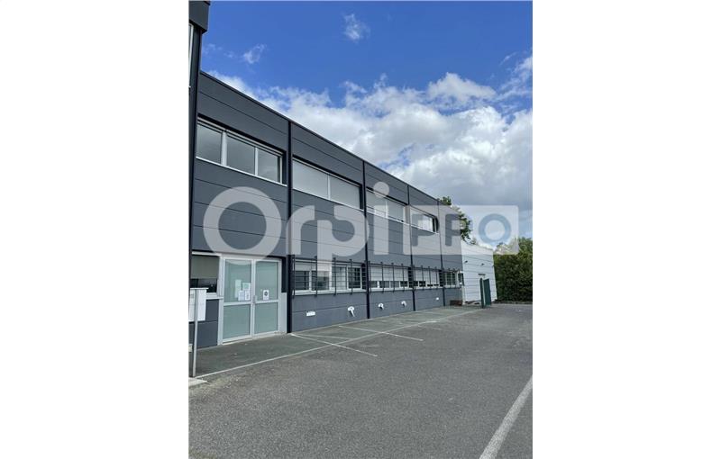 Location d'entrepôt de 740 m² à Saint-Avertin - 37550 photo - 1