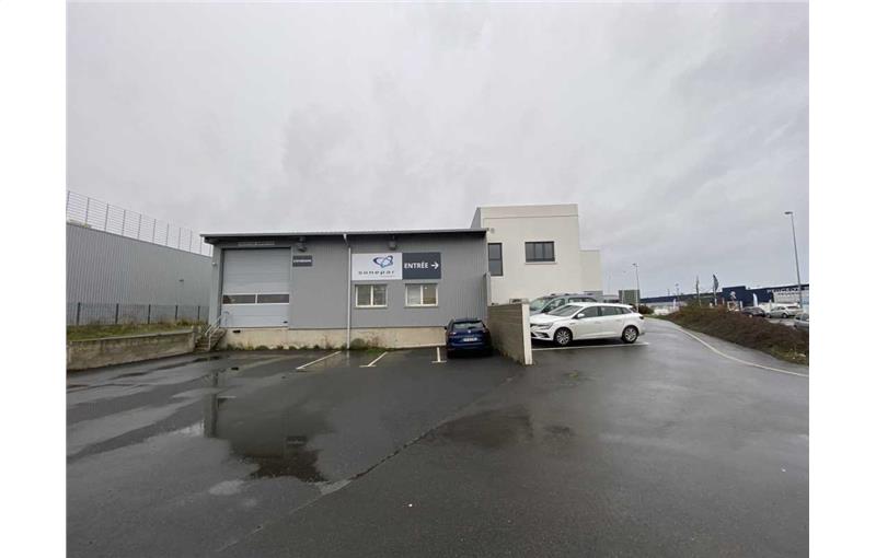 Location d'entrepôt de 800 m² à Saint-Brieuc - 22000 photo - 1