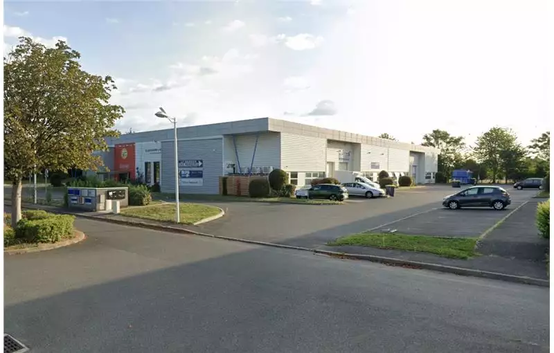 Location d'entrepôt de 277 m² à Saint-Cyr-sur-Loire - 37540