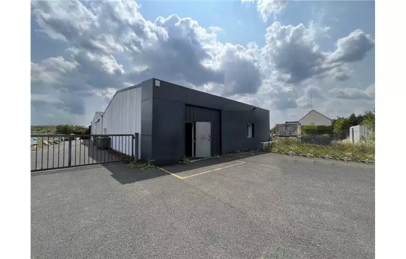 Location d'entrepôt de 506 m² à Saint-Denis-en-Val - 45560