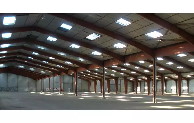 Location d'entrepôt de 9600 m² à Saint-Gelais - 79410