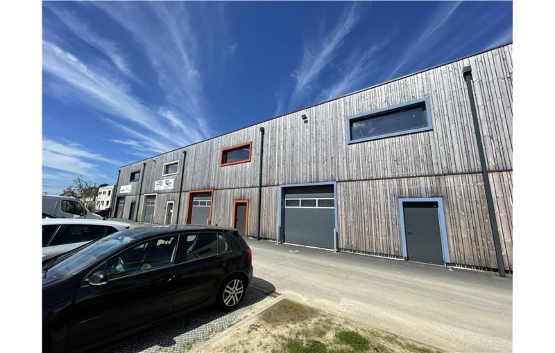 Location d'entrepôt de 497 m² à Saint-Herblain - 44800 photo - 1