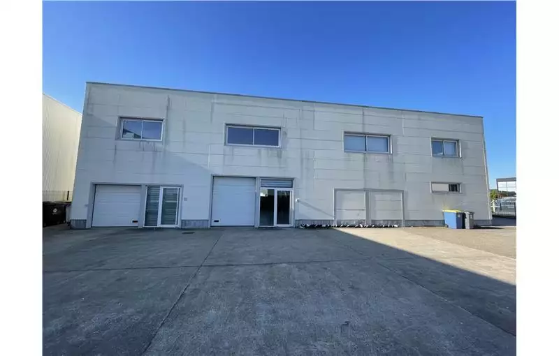 Location d'entrepôt de 190 m² à Saint-Jacques-sur-Darnétal - 76160