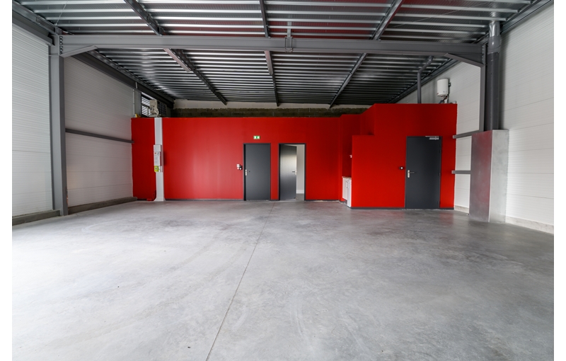 Location d'entrepôt de 61 m² à Saint-Jean-d'Illac - 33127 photo - 1