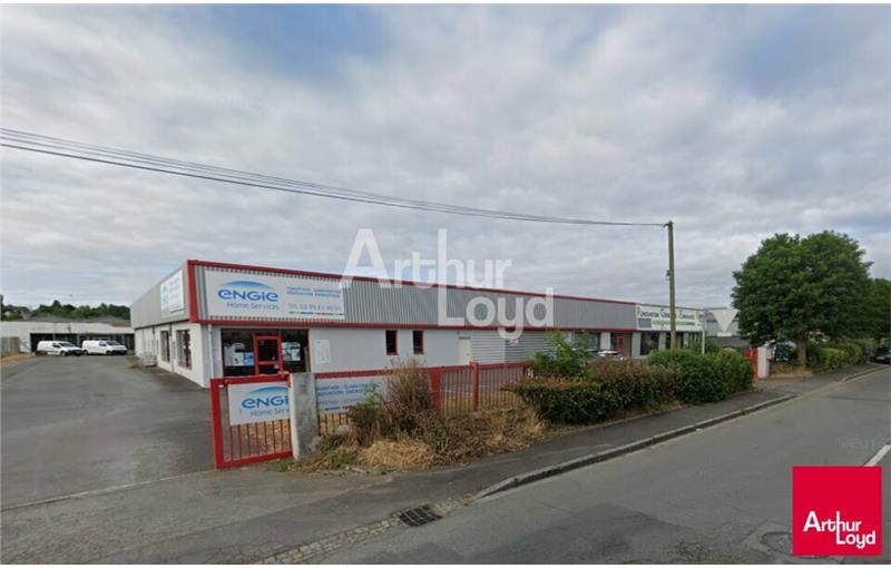 Location d'entrepôt de 1 400 m² à Saint-Malo - 35400 photo - 1