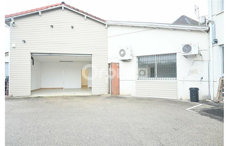 Location d'entrepôt de 131 m² à Saint-Maurice-de-Beynost - 01700 photo - 1