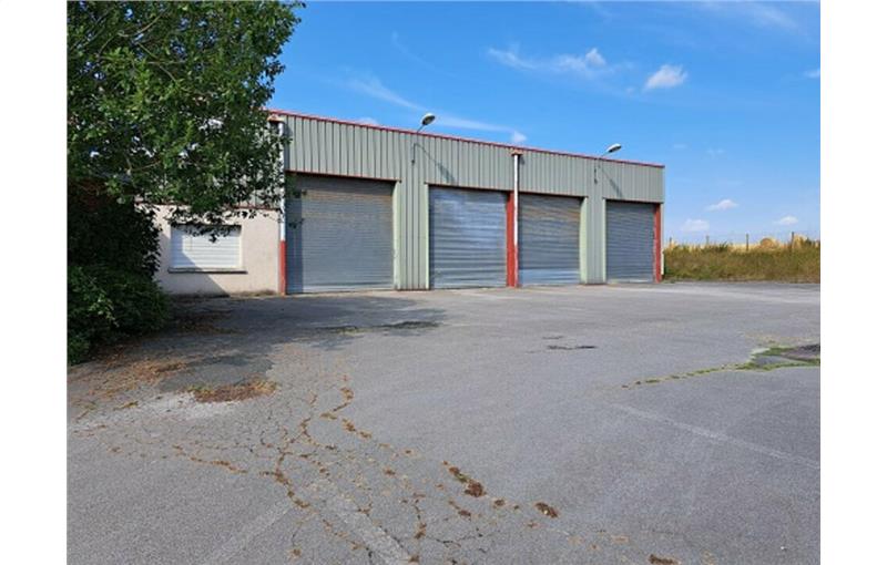 Location d'entrepôt de 1 529 m² à Saint-Omer - 62500 photo - 1
