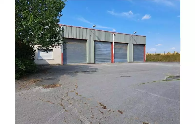 Location d'entrepôt de 1529 m² à Saint-Omer - 62500