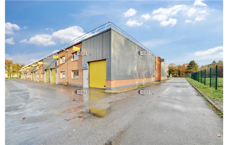 Location d'entrepôt de 340 m² à Saint-Ouen-l'Aumône - 95310 photo - 1