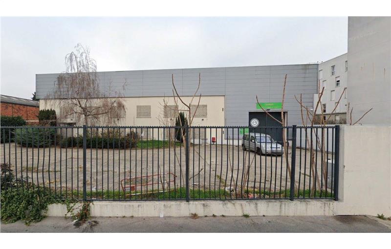 Location d'entrepôt de 2 804 m² à Saint-Ouen - 93400 photo - 1