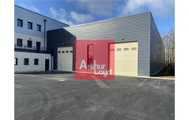 Location d'entrepôt de 540 m² à Saint-Pierre-du-Perray - 91280 photo - 1