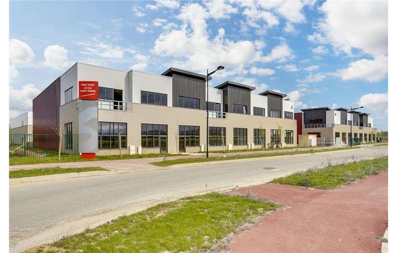 Location d'entrepôt de 5 214 m² à Saint-Pierre-du-Perray - 91280 photo - 1
