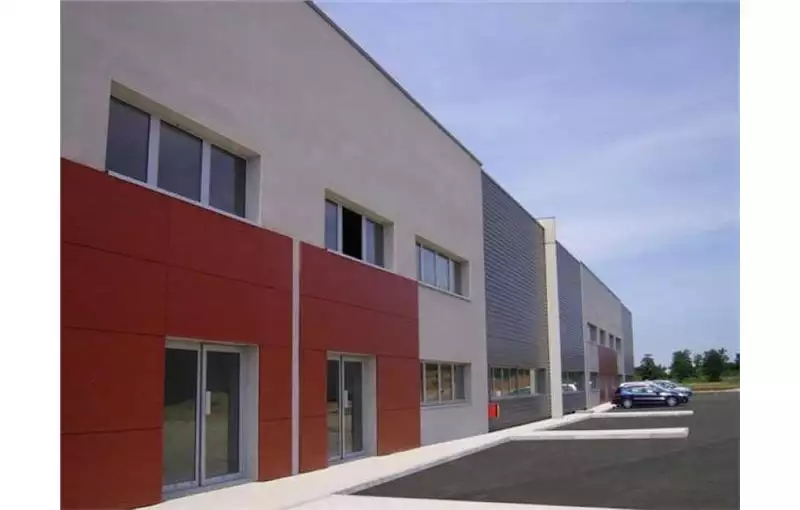 Location d'entrepôt de 1565 m² à Saint-Priest - 69800