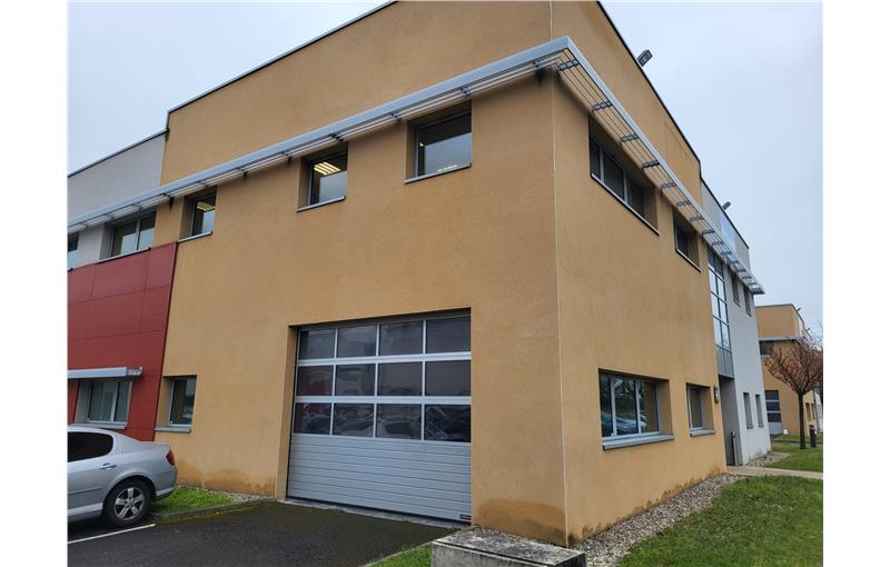 Location d'entrepôt de 364 m² à Saint-Priest - 69800 photo - 1