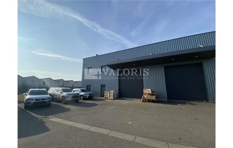 Location d'entrepôt de 291 m² à Saint-Priest - 69800 photo - 1