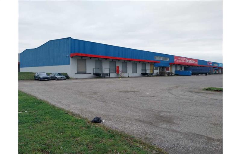 Location d'entrepôt de 1 986 m² à Saint-Quentin-Fallavier - 38070 photo - 1