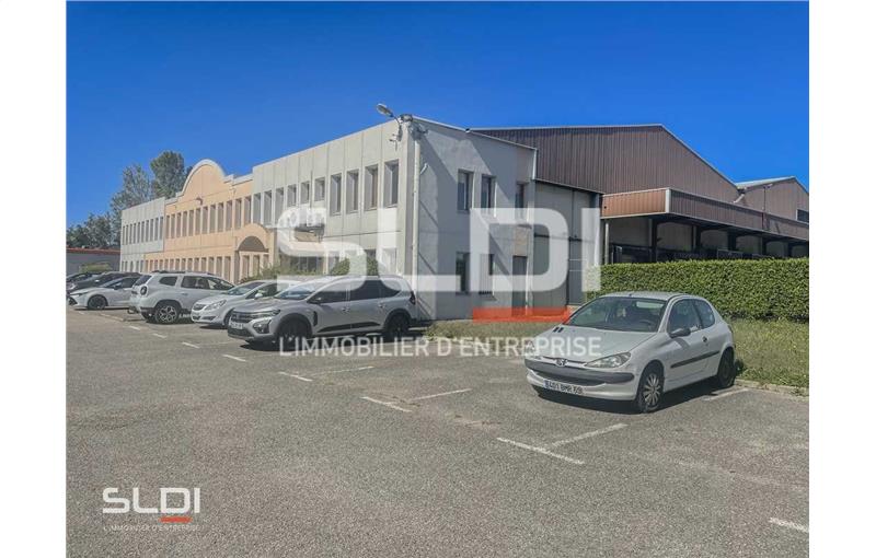 Location d'entrepôt de 1 200 m² à Saint-Symphorien-d'Ozon - 69360 photo - 1