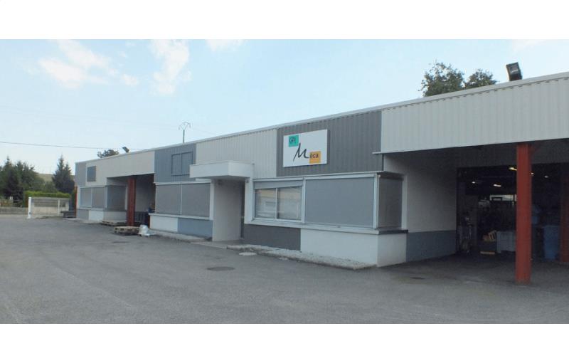 Location d'entrepôt de 242 m² à Saint-Vit - 25410 photo - 1