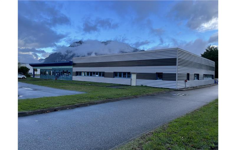 Location d'entrepôt de 197 m² à Sainte-Hélène-du-Lac - 73800 photo - 1
