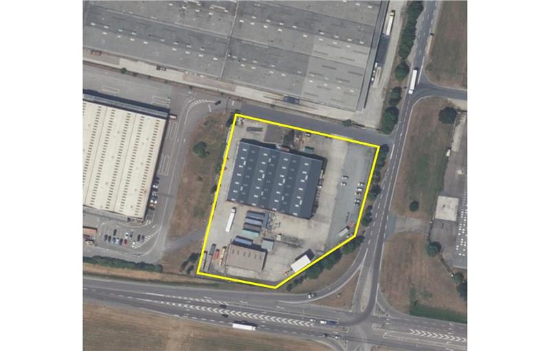 Location d'entrepôt de 1 500 m² à Sandouville - 76430 photo - 1