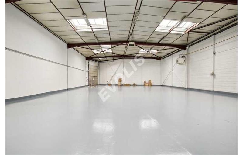 Location d'entrepôt de 442 m² à Sartrouville - 78500 photo - 1