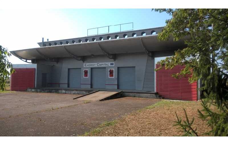 Location d'entrepôt de 684 m² à Sauvagnon - 64230 photo - 1