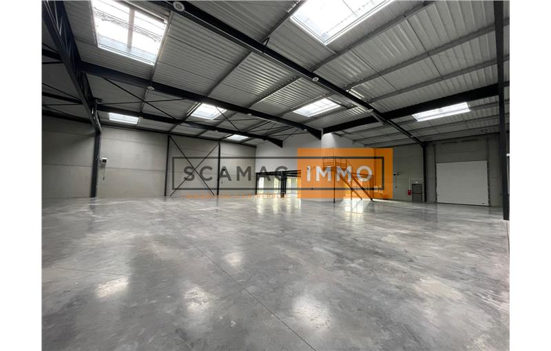 Location d'entrepôt de 957 m² à Seclin - 59113 photo - 1