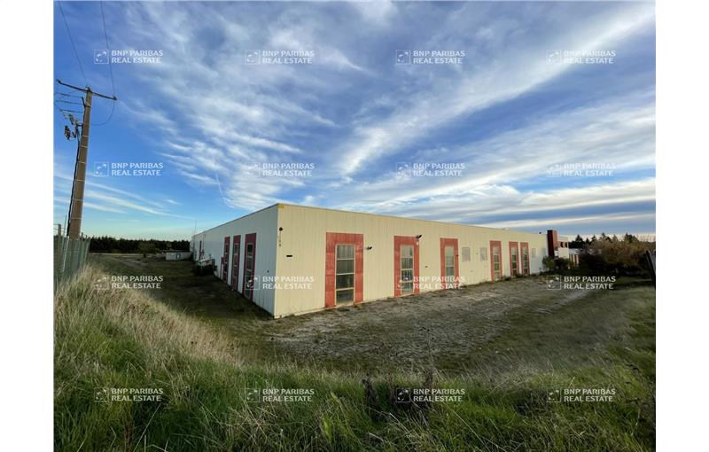 Location d'entrepôt de 6 620 m² à Selongey - 21260 photo - 1