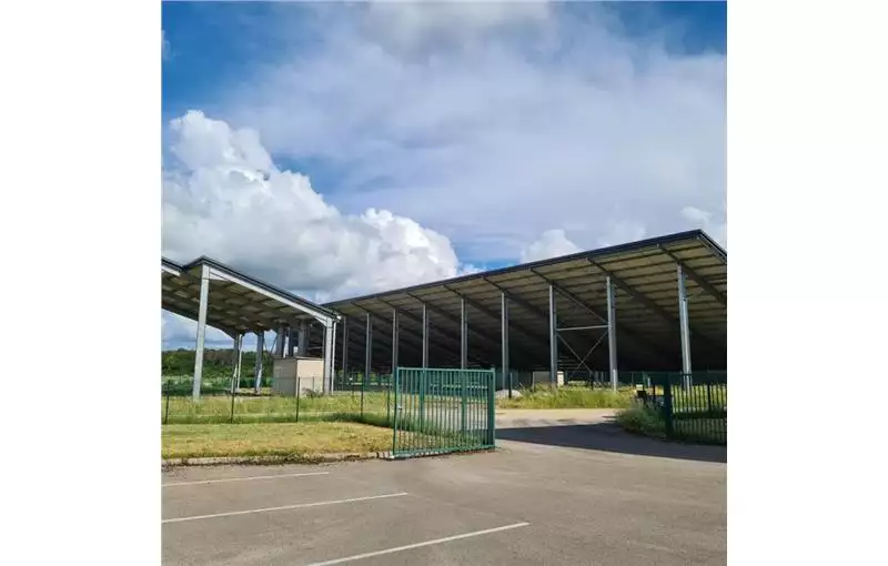 Location d'entrepôt de 18683 m² à Semoutiers-Montsaon - 52000