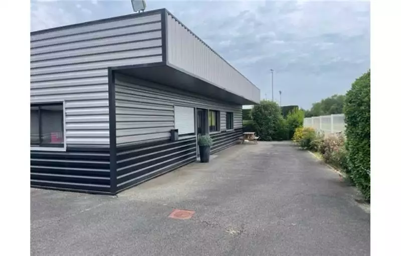 Location d'entrepôt de 603 m² à Serres-Castet - 64121