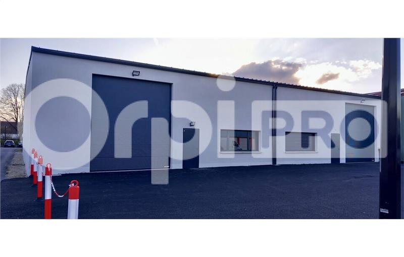 Location d'entrepôt de 424 m² à Sillery - 51500 photo - 1