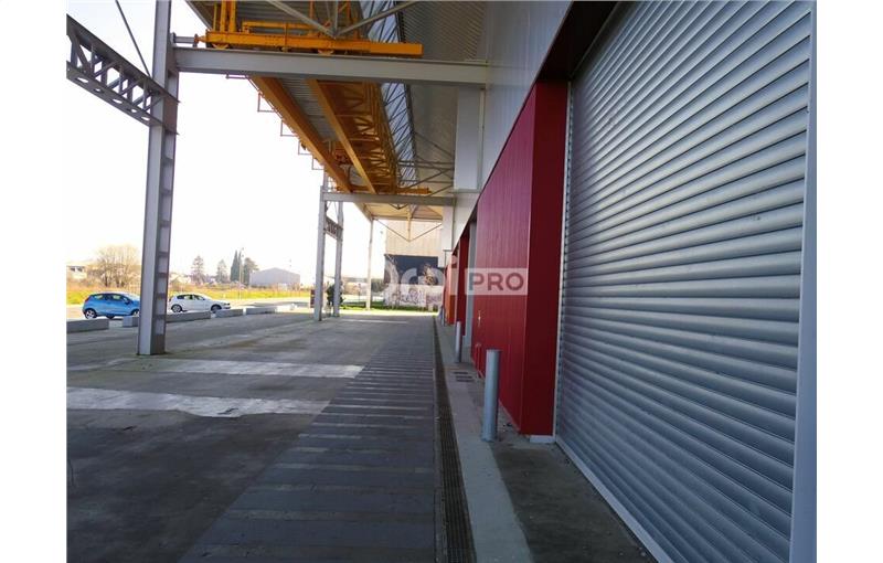 Location d'entrepôt de 205 m² à Soissons - 02200 photo - 1