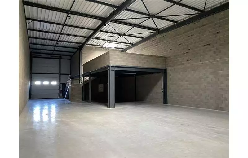 Location d'entrepôt de 389 m² à Souffelweyersheim - 67460