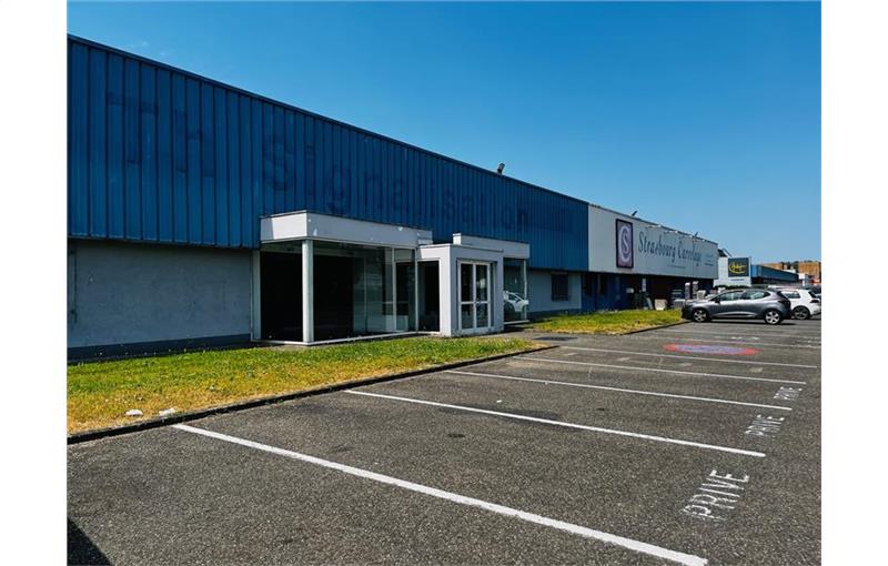 Location d'entrepôt de 1 100 m² à Strasbourg - 67000 photo - 1