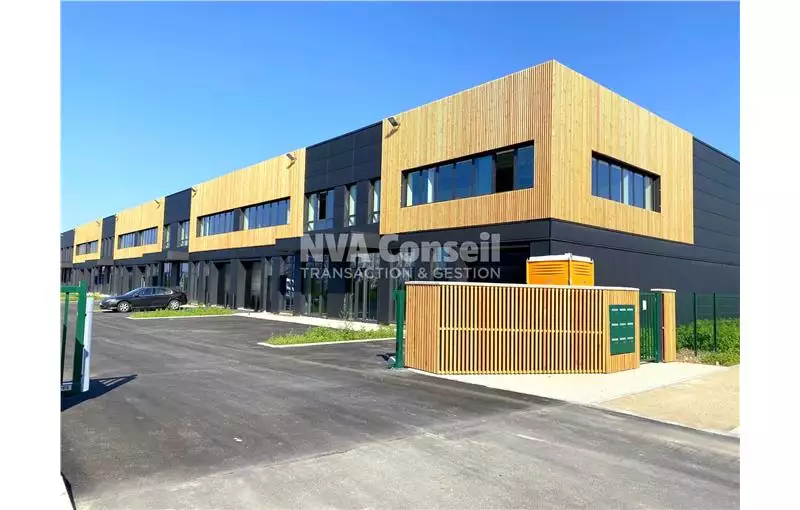 Location d'entrepôt de 335 m² à Taverny - 95150