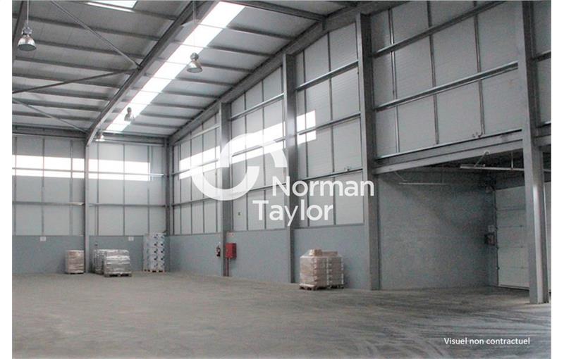 Location d'entrepôt de 1 400 m² à Teyran - 34820 photo - 1