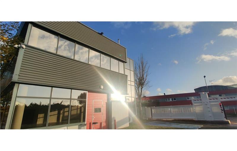 Location d'entrepôt de 1 002 m² à Tigery - 91250 photo - 1