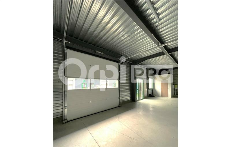 Location d'entrepôt de 460 m² à Tignieu-Jameyzieu - 38230 photo - 1