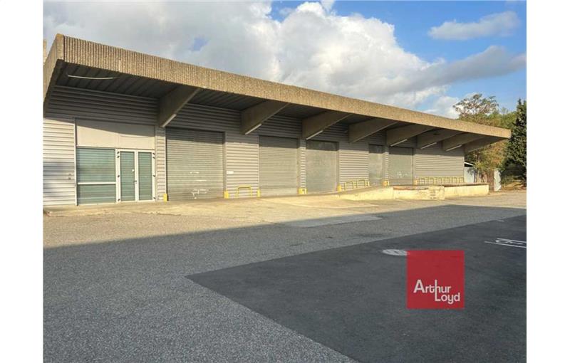 Location d'entrepôt de 6 480 m² à Toulouse - 31000 photo - 1