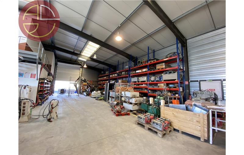 Location d'entrepôt de 740 m² à Tournefeuille - 31170 photo - 1