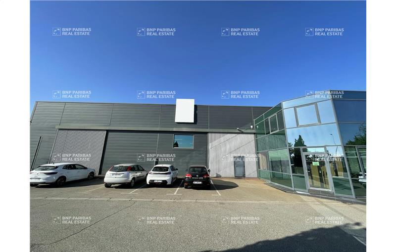 Location d'entrepôt de 2 204 m² à Tournefeuille - 31170 photo - 1