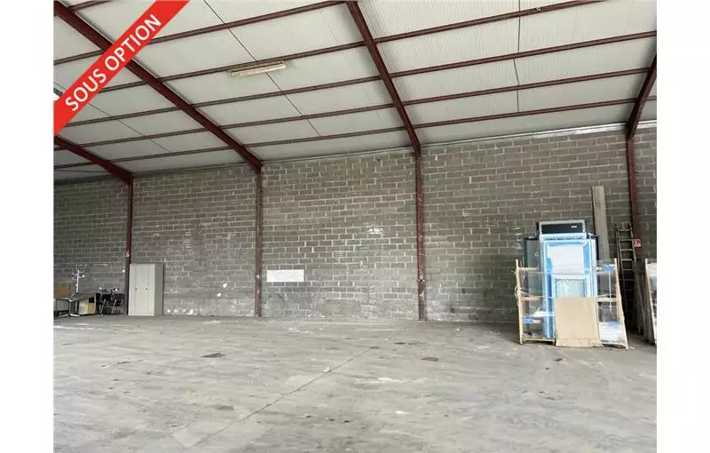 Location d'entrepôt de 1017 m² à Tours - 37000