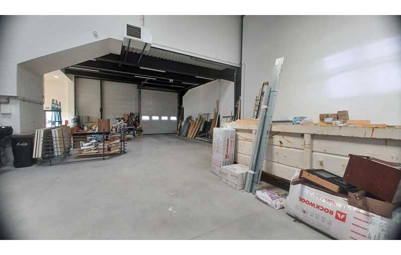 Location d'entrepôt de 320 m² à Vaires-sur-Marne - 77360 photo - 1