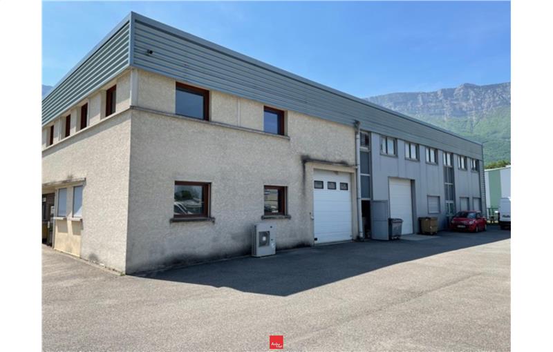 Location d'entrepôt de 1 148 m² à Varces-Allières-et-Risset - 38760 photo - 1