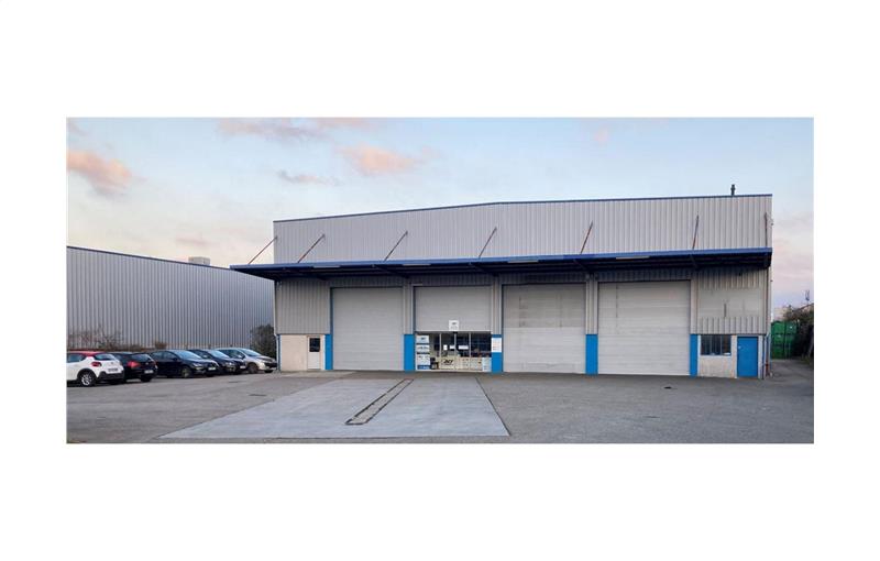 Location d'entrepôt de 1 440 m² à Vaulx-en-Velin - 69120 photo - 1