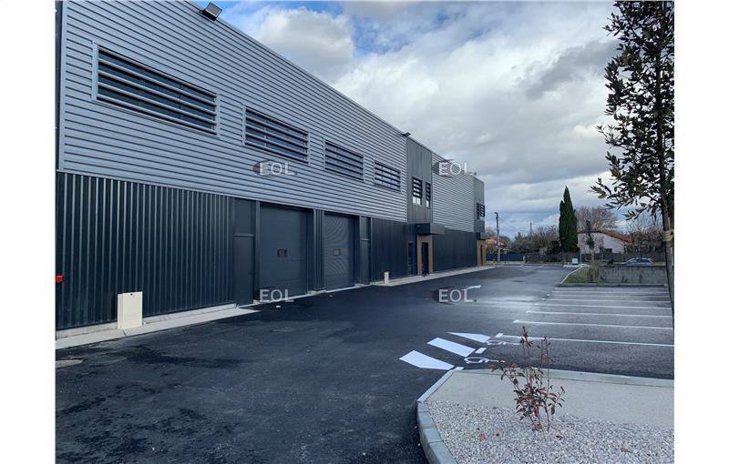 Location d'entrepôt de 270 m² à Vedène - 84270 photo - 1