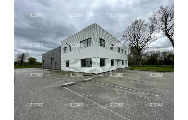 Location d'entrepôt de 1 474 m² à Vern-sur-Seiche - 35770 photo - 1